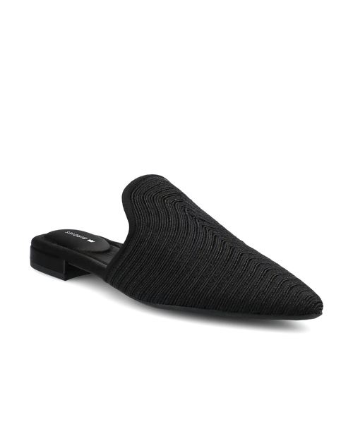 The Goldfinch 15 Mule - Black Braiding