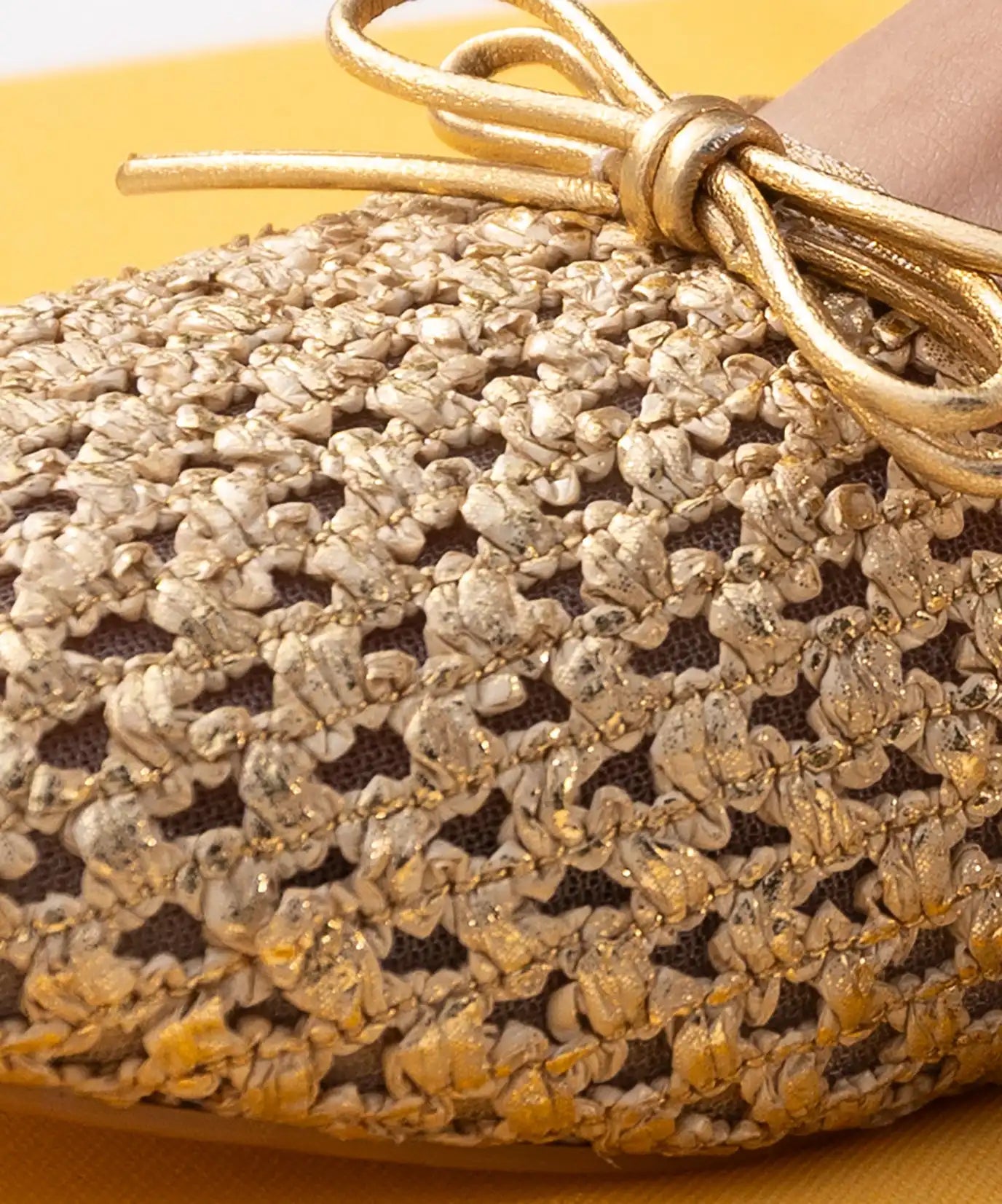 The Lovebird - Gold Openweave
