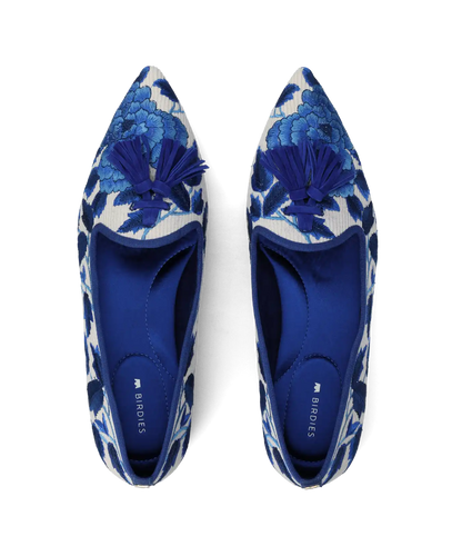The Starfinch 15 Tassel - Empire Blue Teatime Embroidery